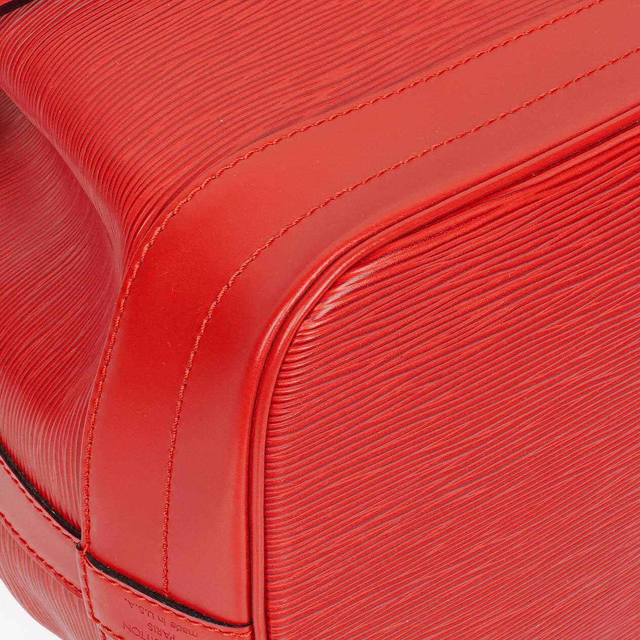 Louis Vuitton Noe Grande GM Red Epi Leather Shoulder Bag