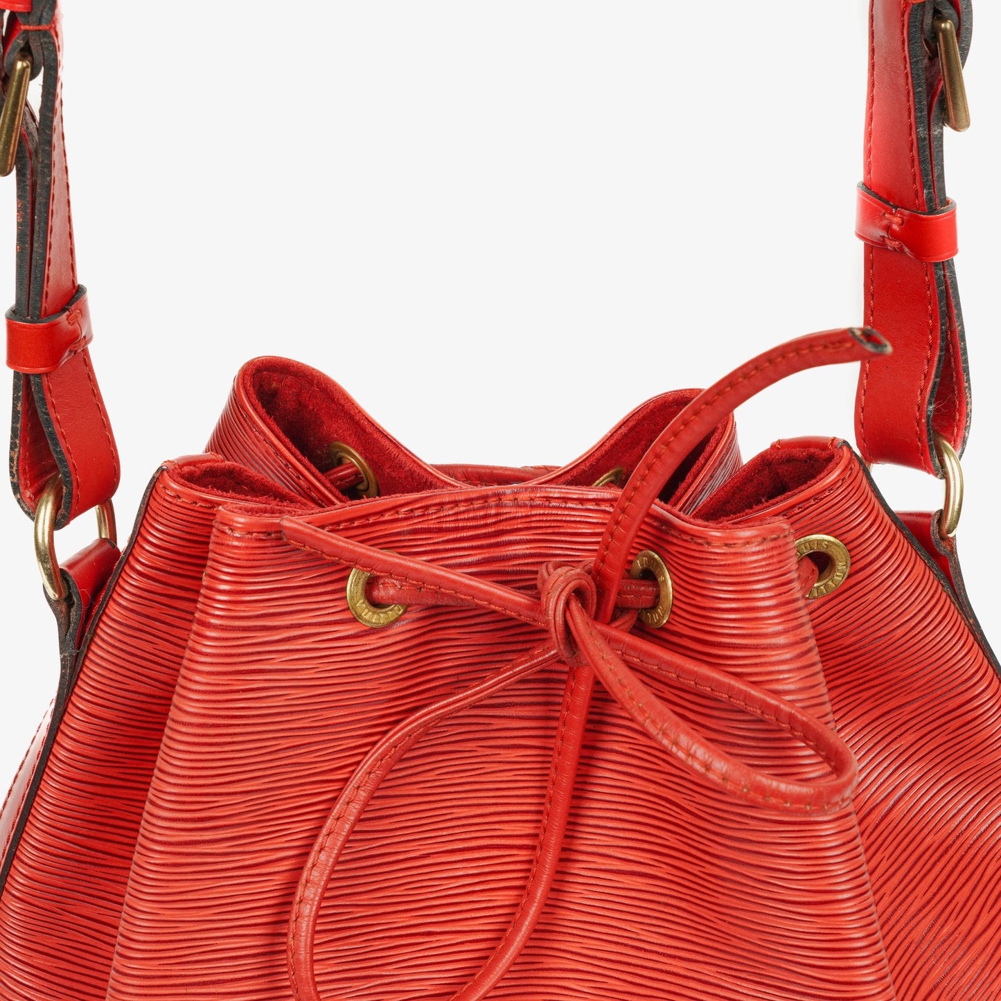 Louis Vuitton Noe Grande GM Red Epi Leather Shoulder Bag