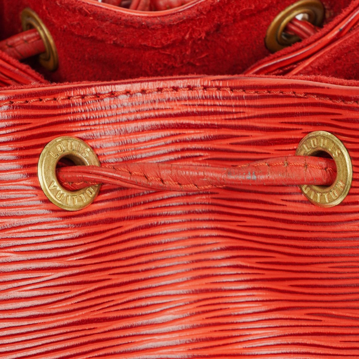 Louis Vuitton Noe Grande GM Red Epi Leather Shoulder Bag