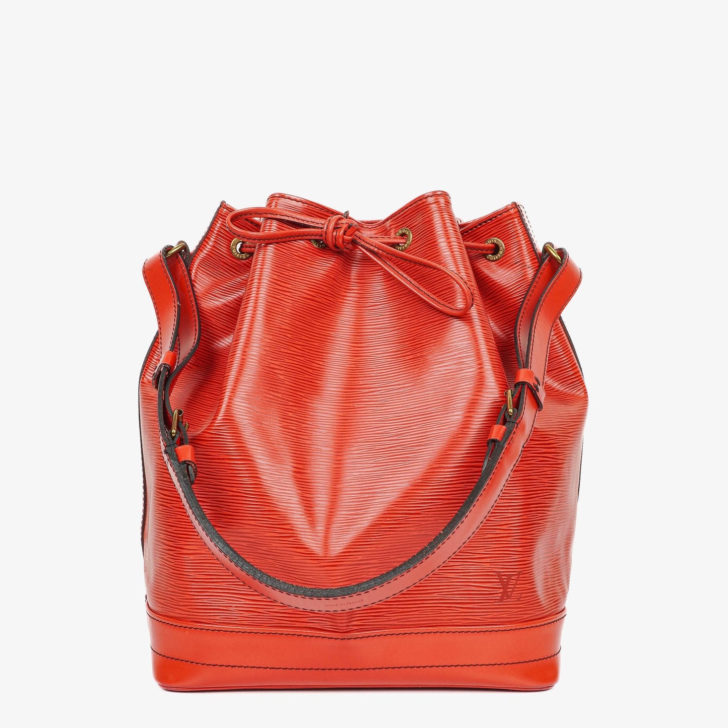 Louis Vuitton Noe Grande GM Red EPI Leather Shoulder Bag