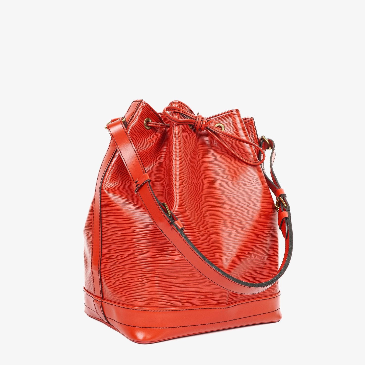 Louis Vuitton Noe Grande GM Red EPI Leather Shoulder Bag