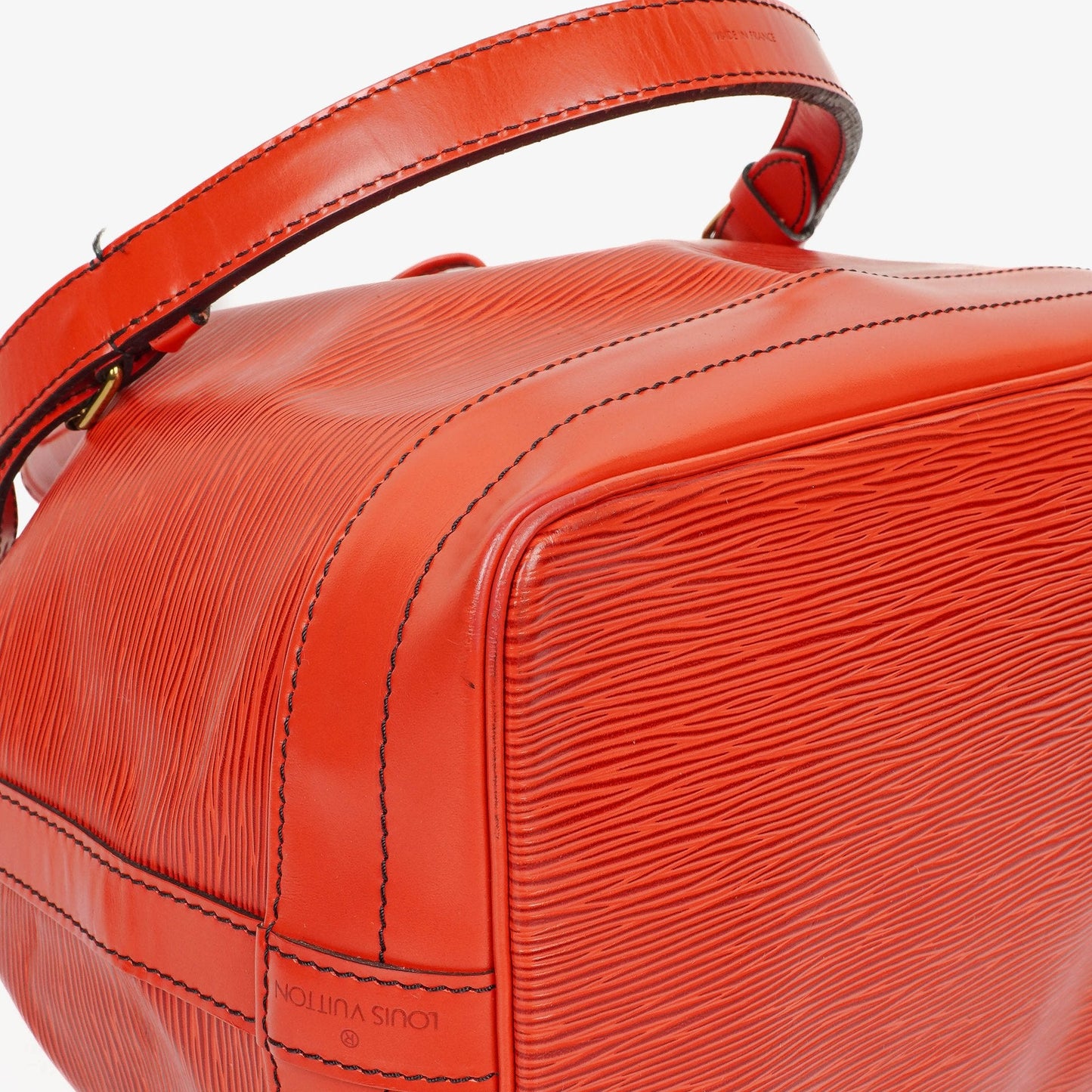 Louis Vuitton Noe Grande GM Red EPI Leather Shoulder Bag