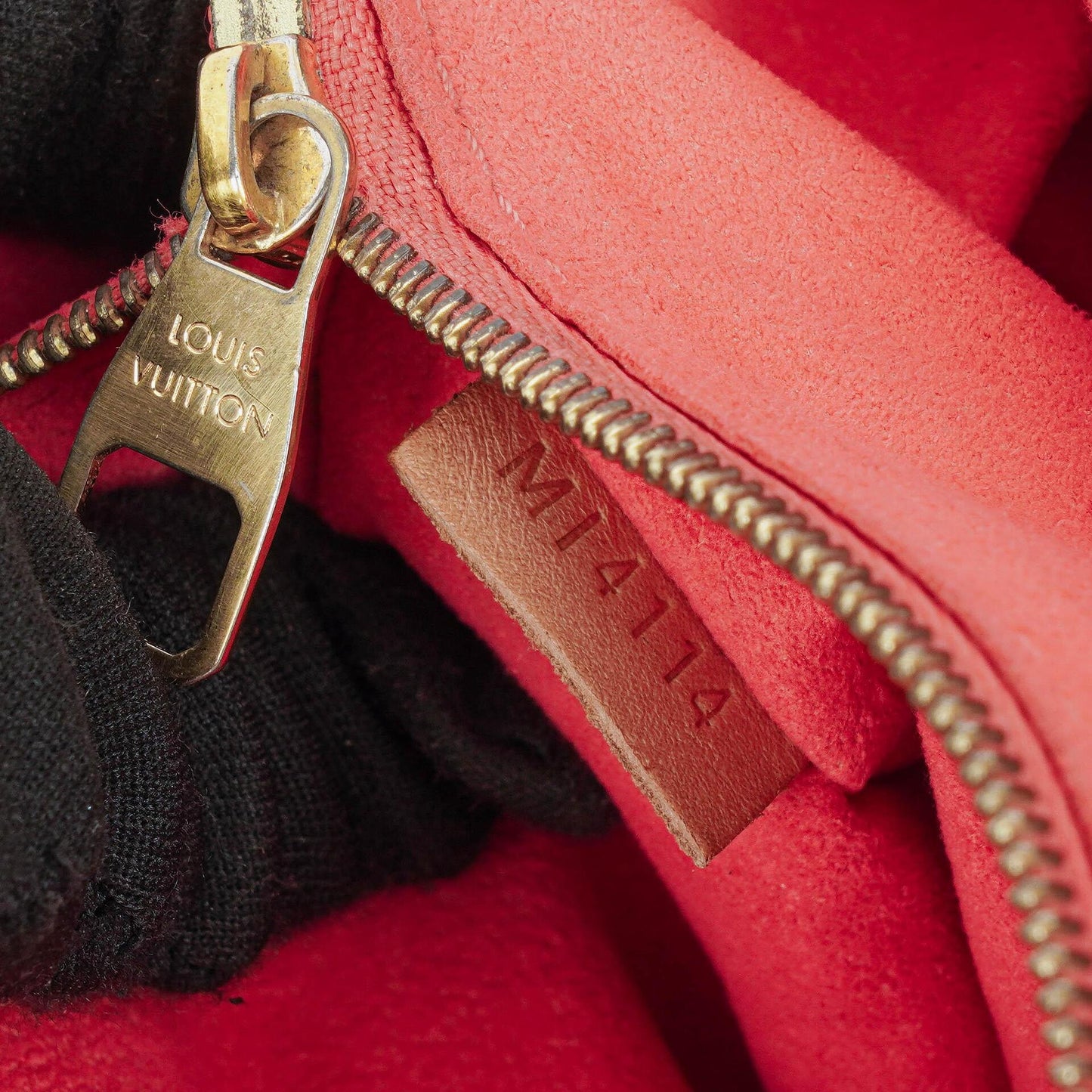 Louis Vuitton Pallas Rose Litchi Chain Monogram Canvas Bag