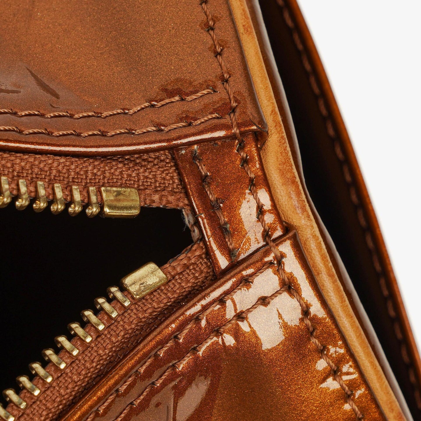 Louis Vuitton Papillon 30 Bedford Bronze Monogram Vernis Leather Bag
