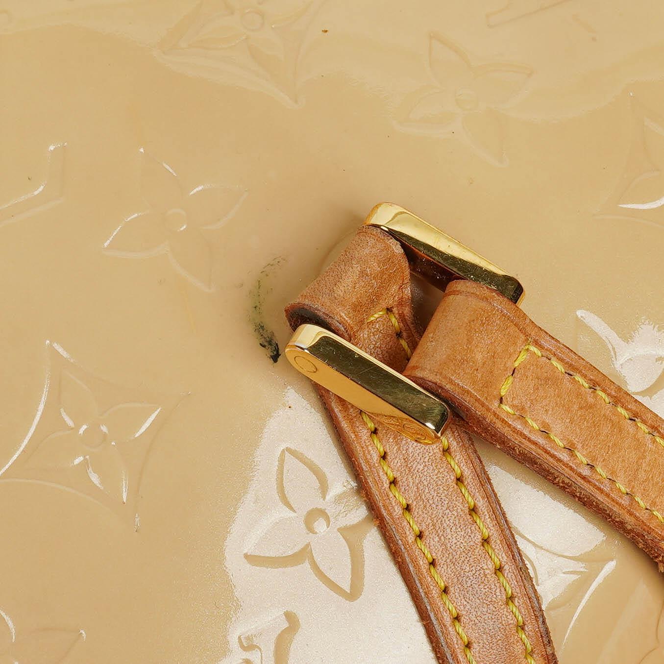 Louis Vuitton Papillon 30 Bedford Cream Beige Monogram Vernis Leather Bag