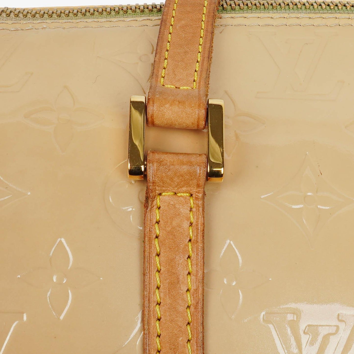 Louis Vuitton Papillon 30 Bedford Cream Beige Monogram Vernis Leather Bag