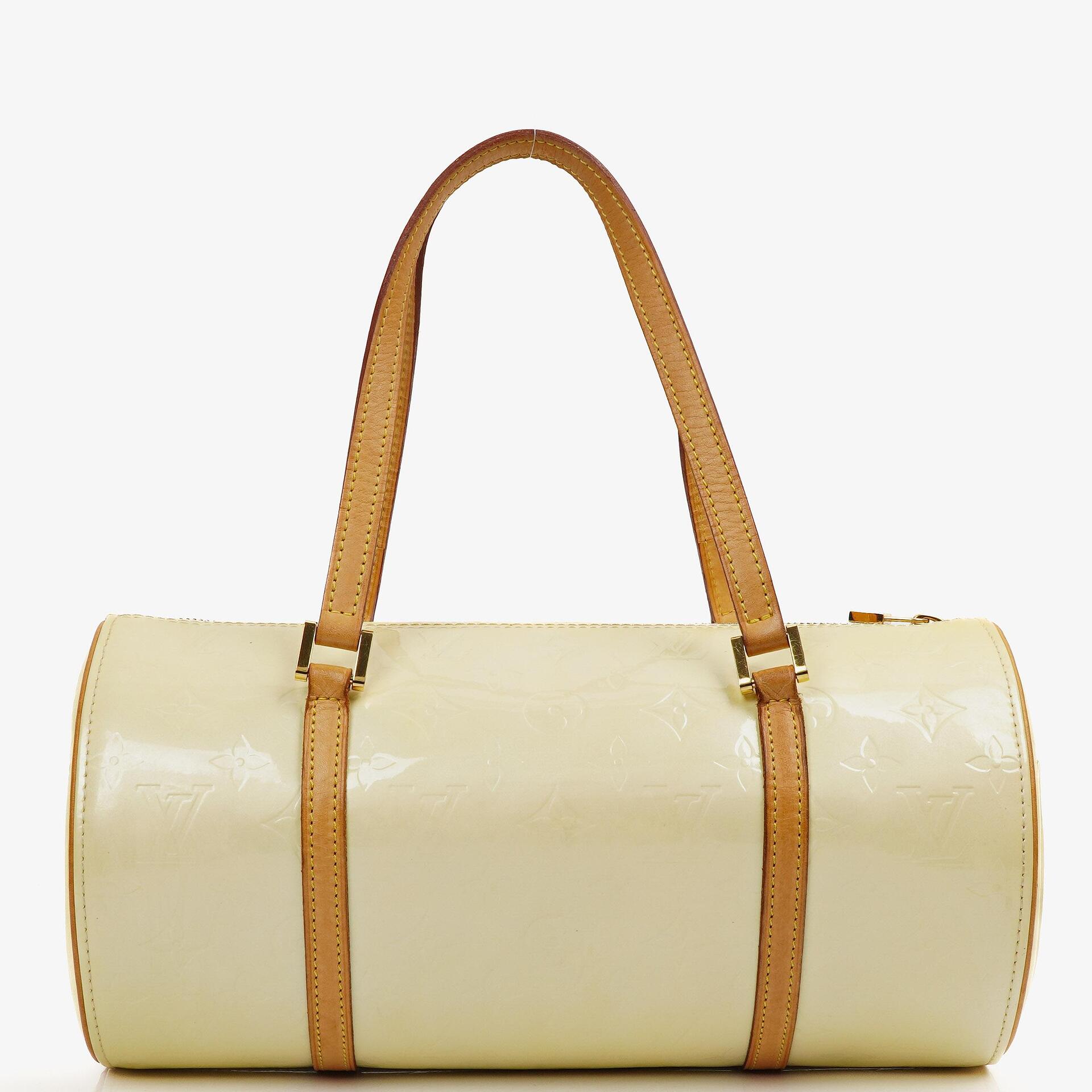 Louis Vuitton Papillon 30 Bedford Perle Monogram Vernis Leather Bag