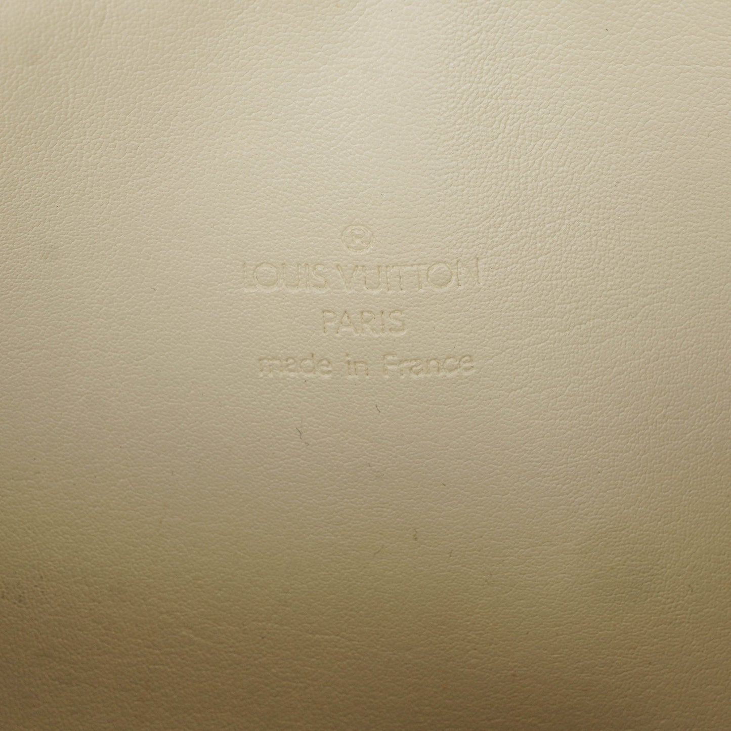 Louis Vuitton Papillon 30 Bedford Perle Monogram Vernis Leather Bag