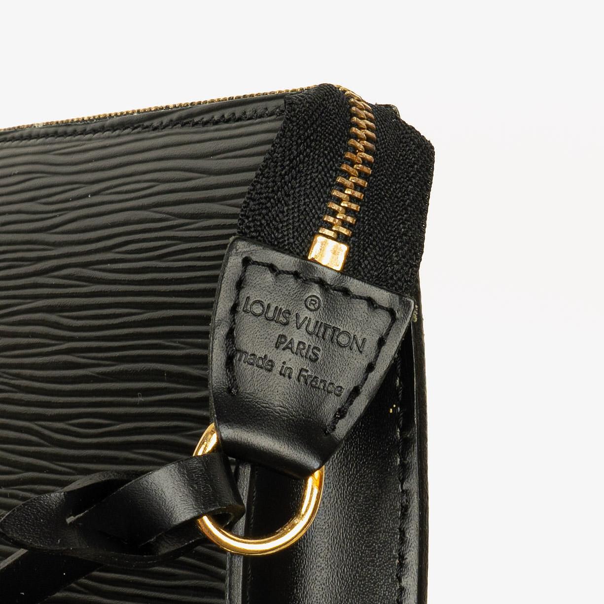 Louis Vuitton Pochette Accessoires Black EPI Leather Bag