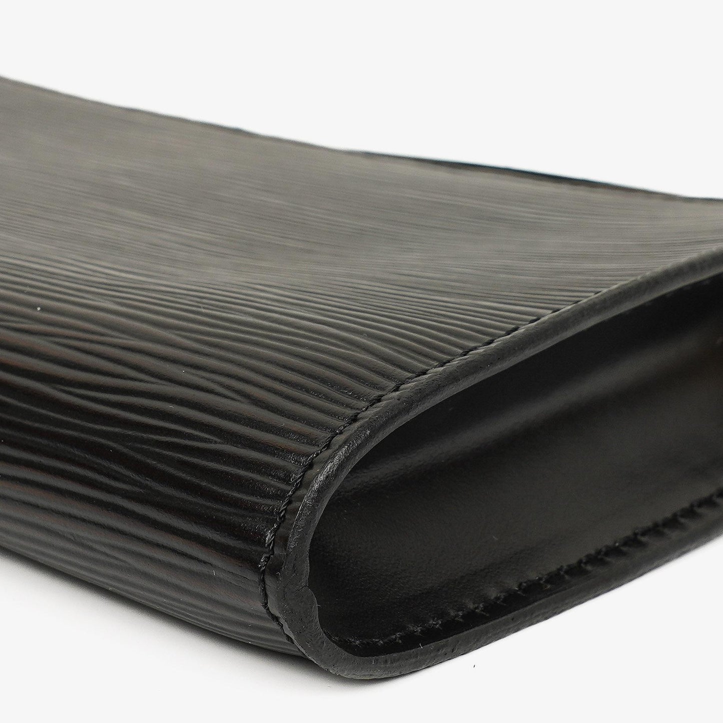 Louis Vuitton Pochette Accessoires Black EPI Leather Clutch Bag