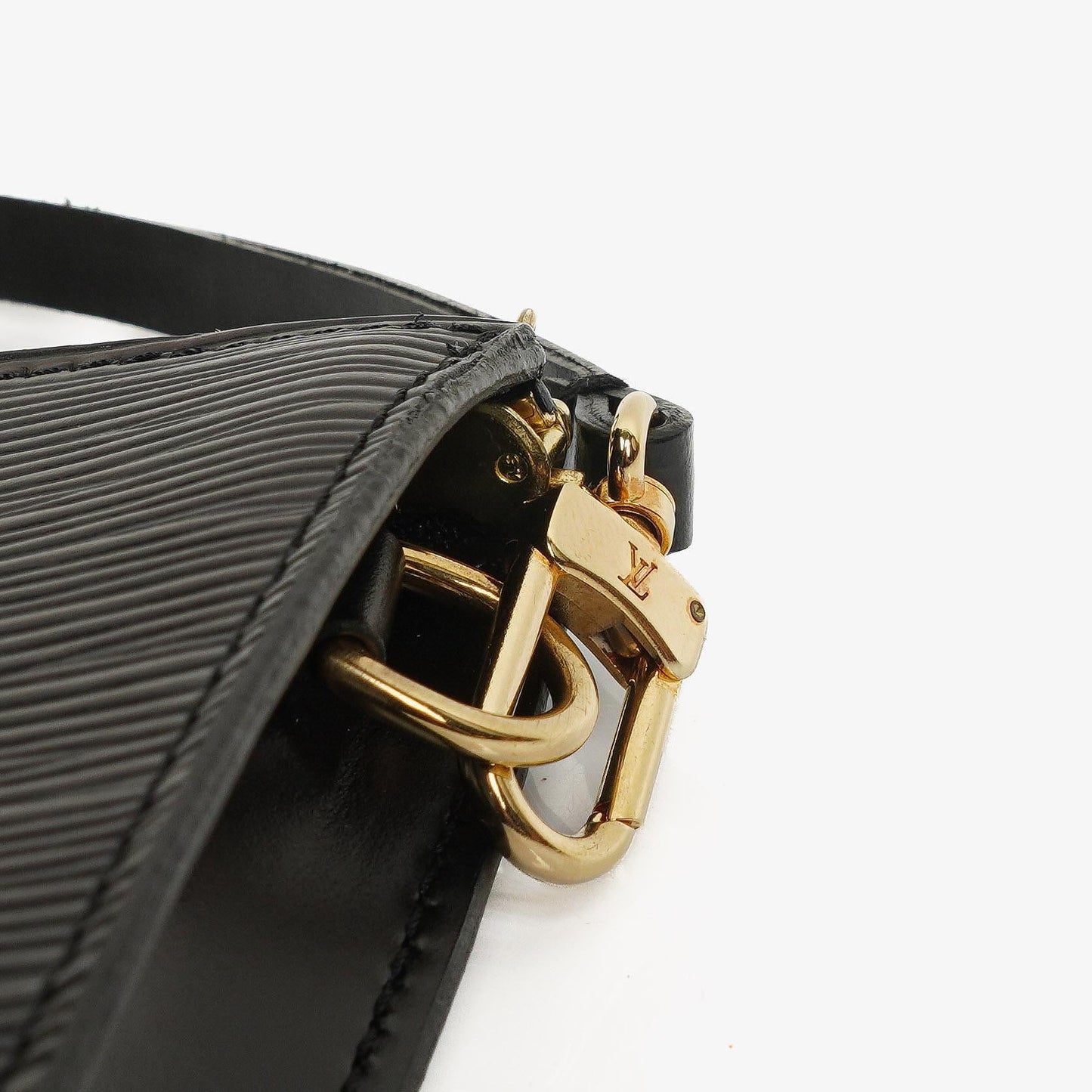 Louis Vuitton Pochette Accessoires Black EPI Leather Clutch Bag