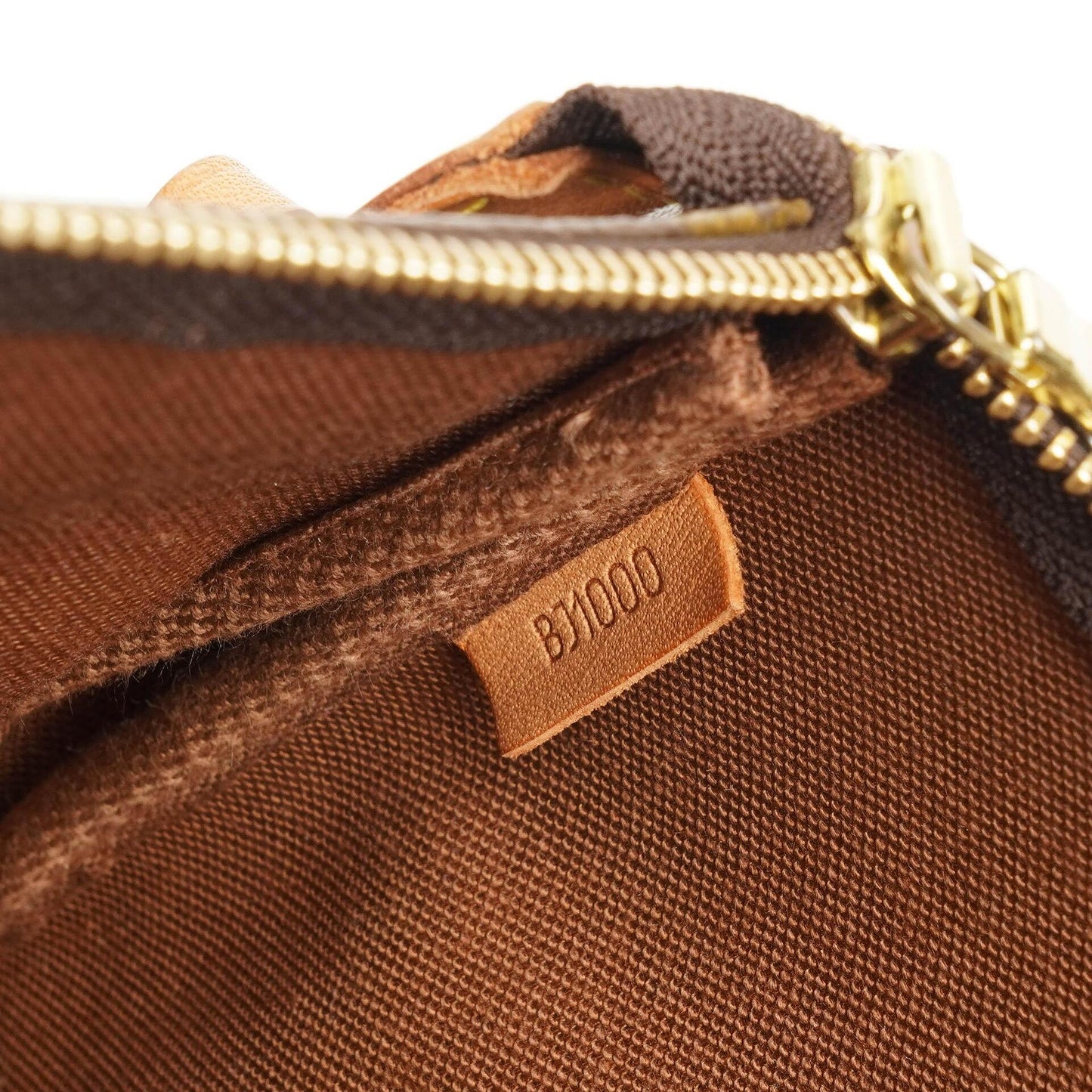 Louis Vuitton Pochette Accessoires Monogram Canvas Clutch Bag