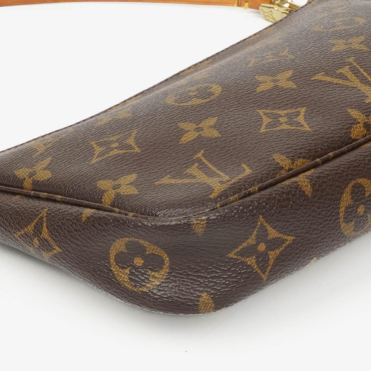 Louis Vuitton Pochette Accessoires Monogram Canvas Clutch Bag