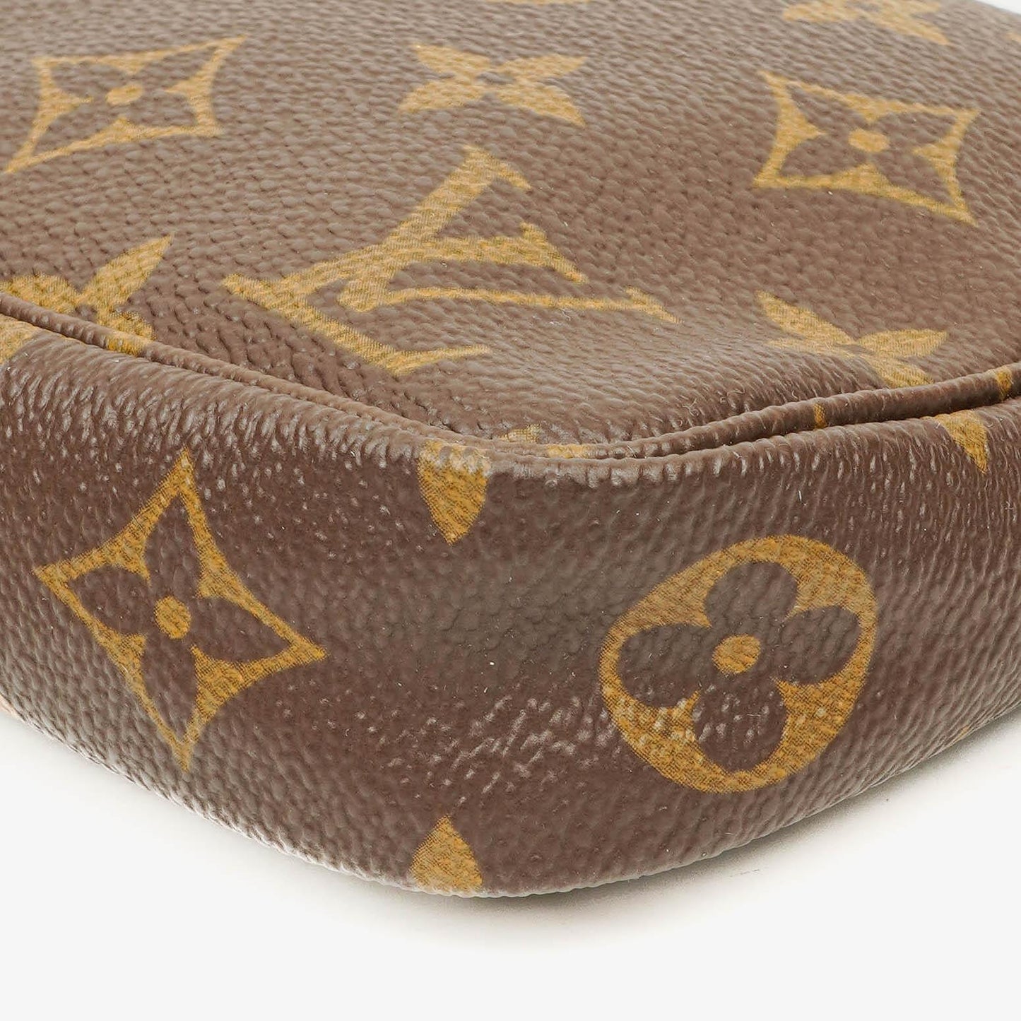 Louis Vuitton Pochette Accessoires Monogram Canvas Clutch Bag