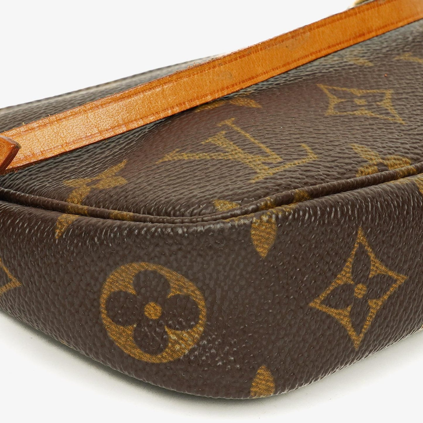 Louis Vuitton Pochette Accessoires Monogram Canvas Clutch Bag