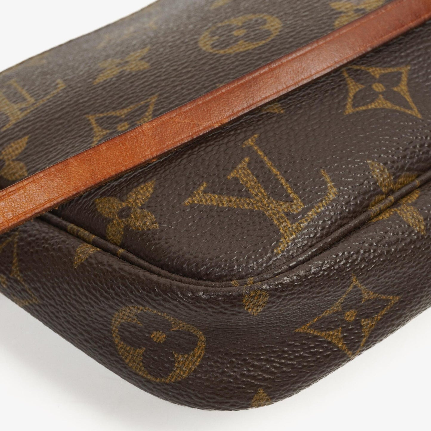 Louis Vuitton Pochette Accessoires Monogram Canvas Clutch Handbag