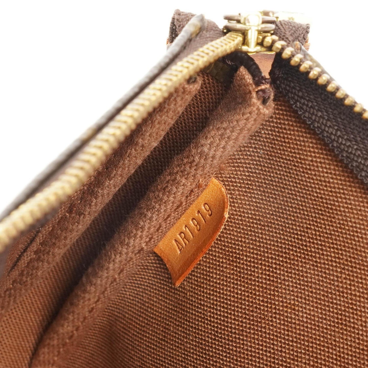 Louis Vuitton Pochette Accessoires Monogram Canvas Clutch Handbag