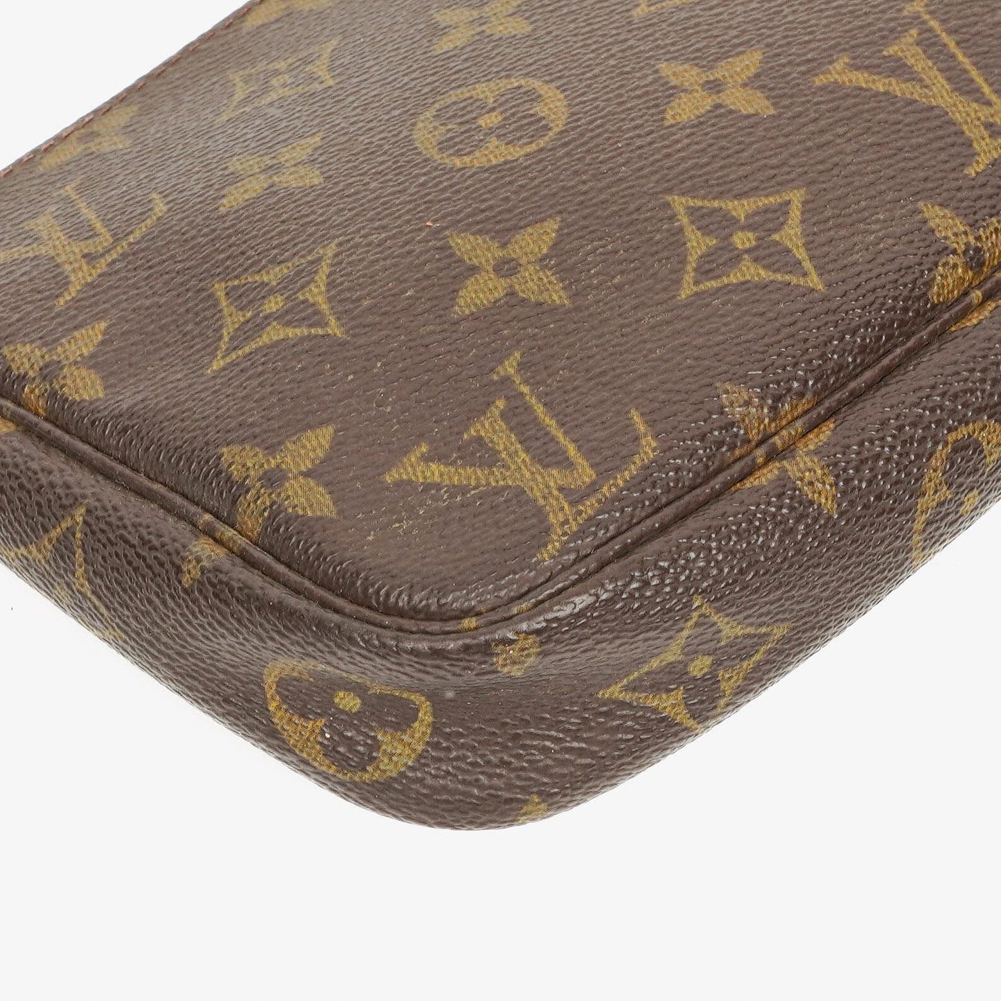 Louis Vuitton Pochette Accessoires Monogram Canvas Clutch Handbag