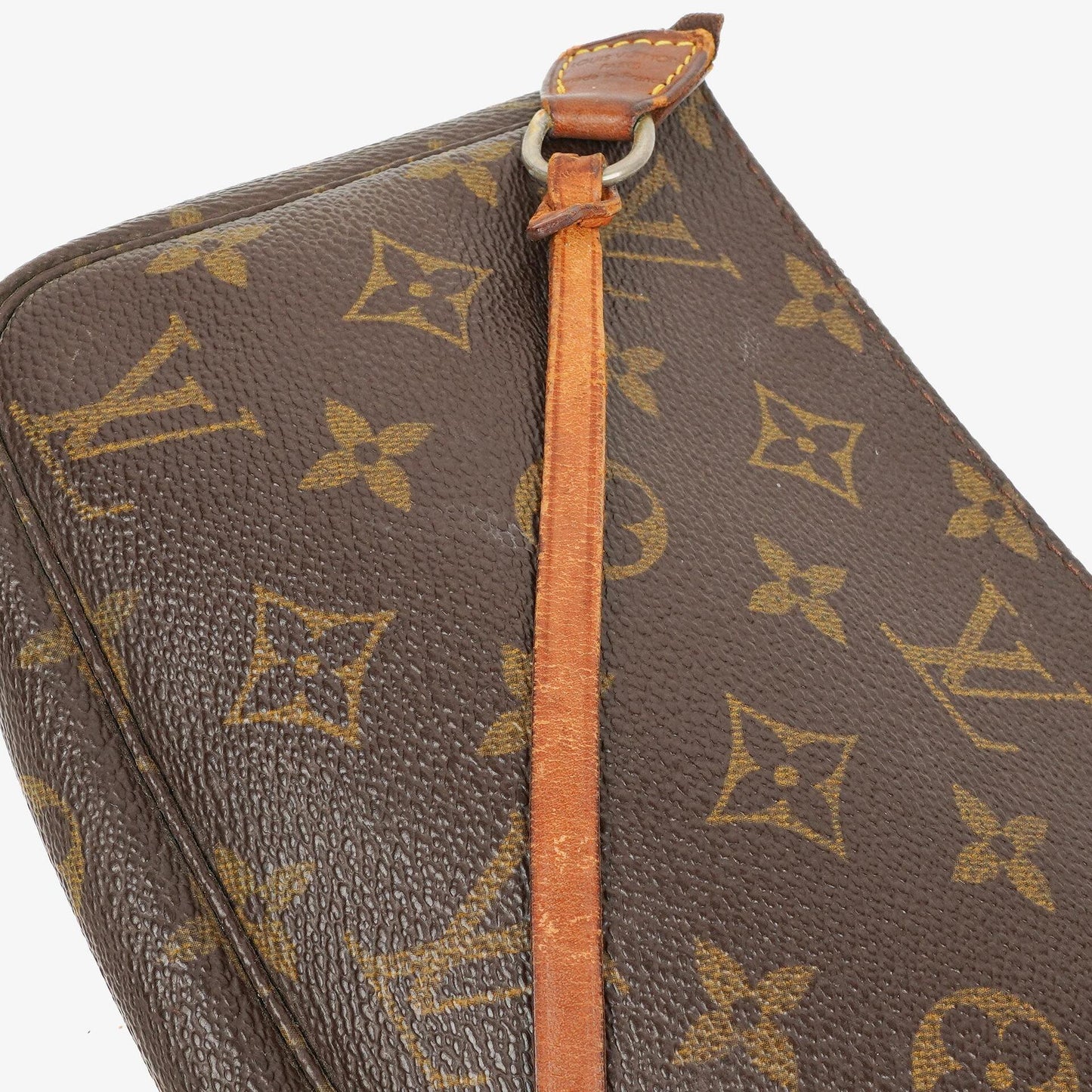 Louis Vuitton Pochette Accessoires Monogram Canvas Clutch Handbag