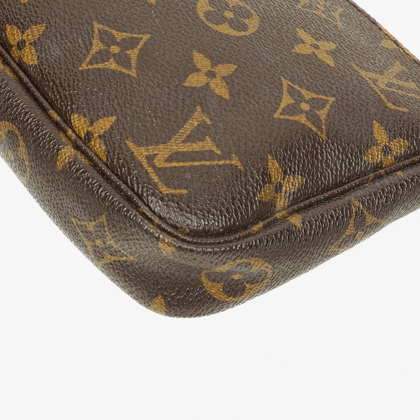 Louis Vuitton Pochette Accessoires Monogram Canvas Clutch Handbag