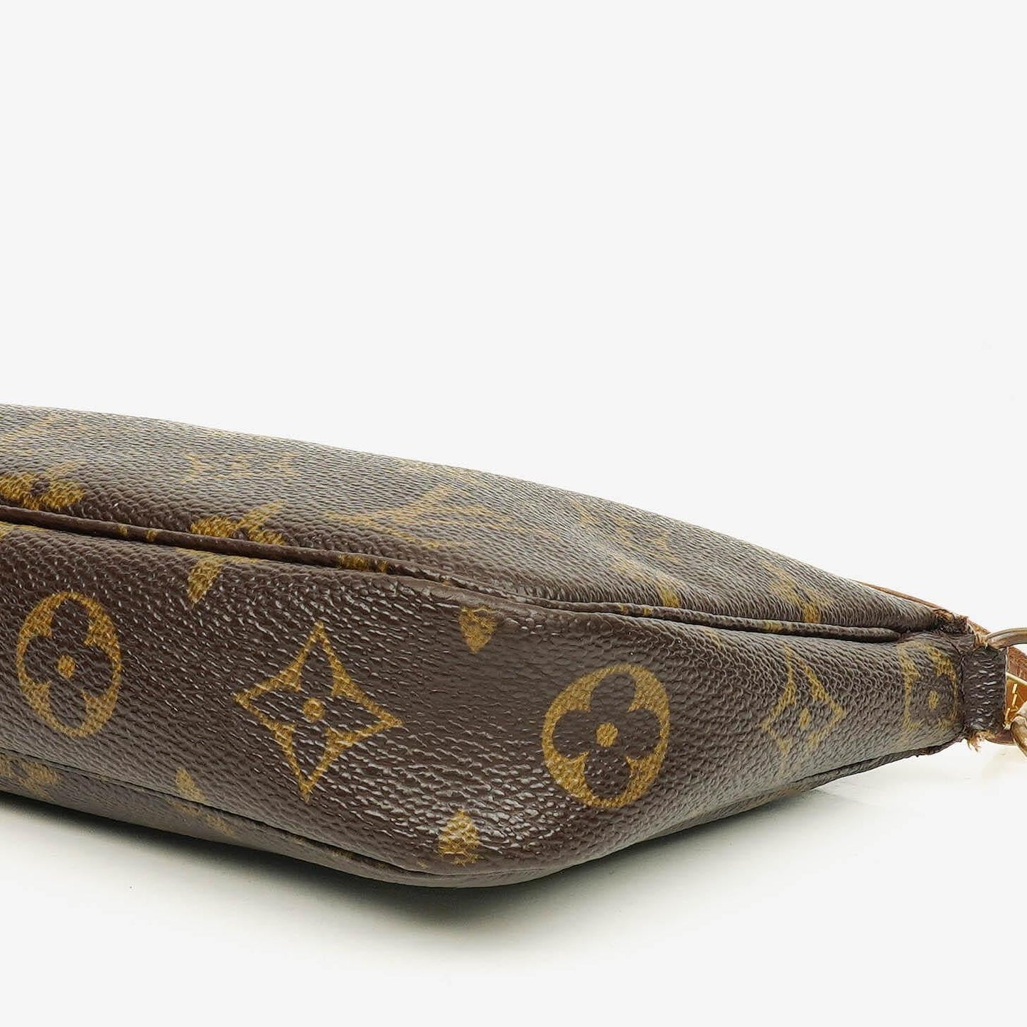 Louis Vuitton Pochette Accessoires Monogram Canvas Clutch Handbag