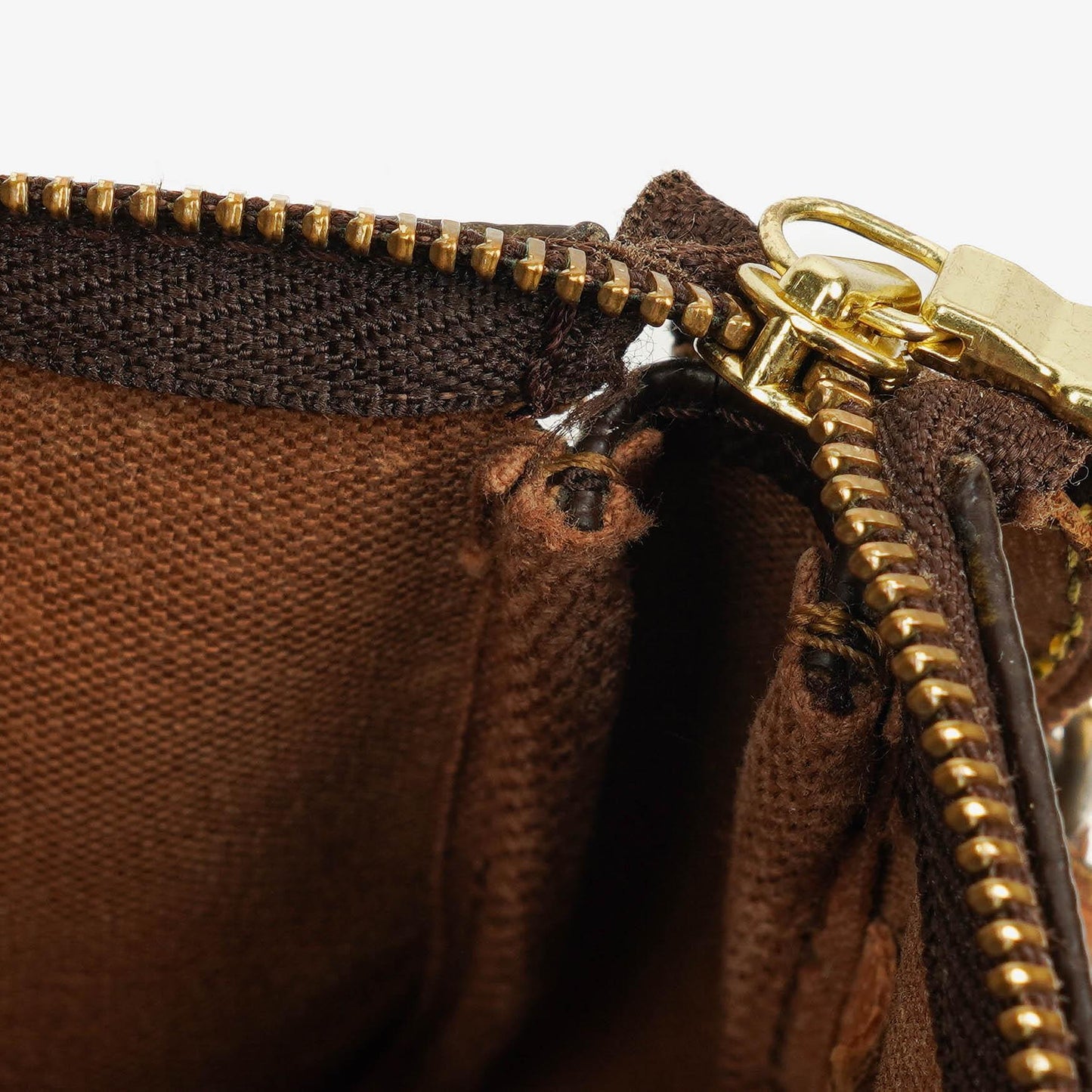 Louis Vuitton Pochette Accessoires Monogram Canvas Clutch Handbag