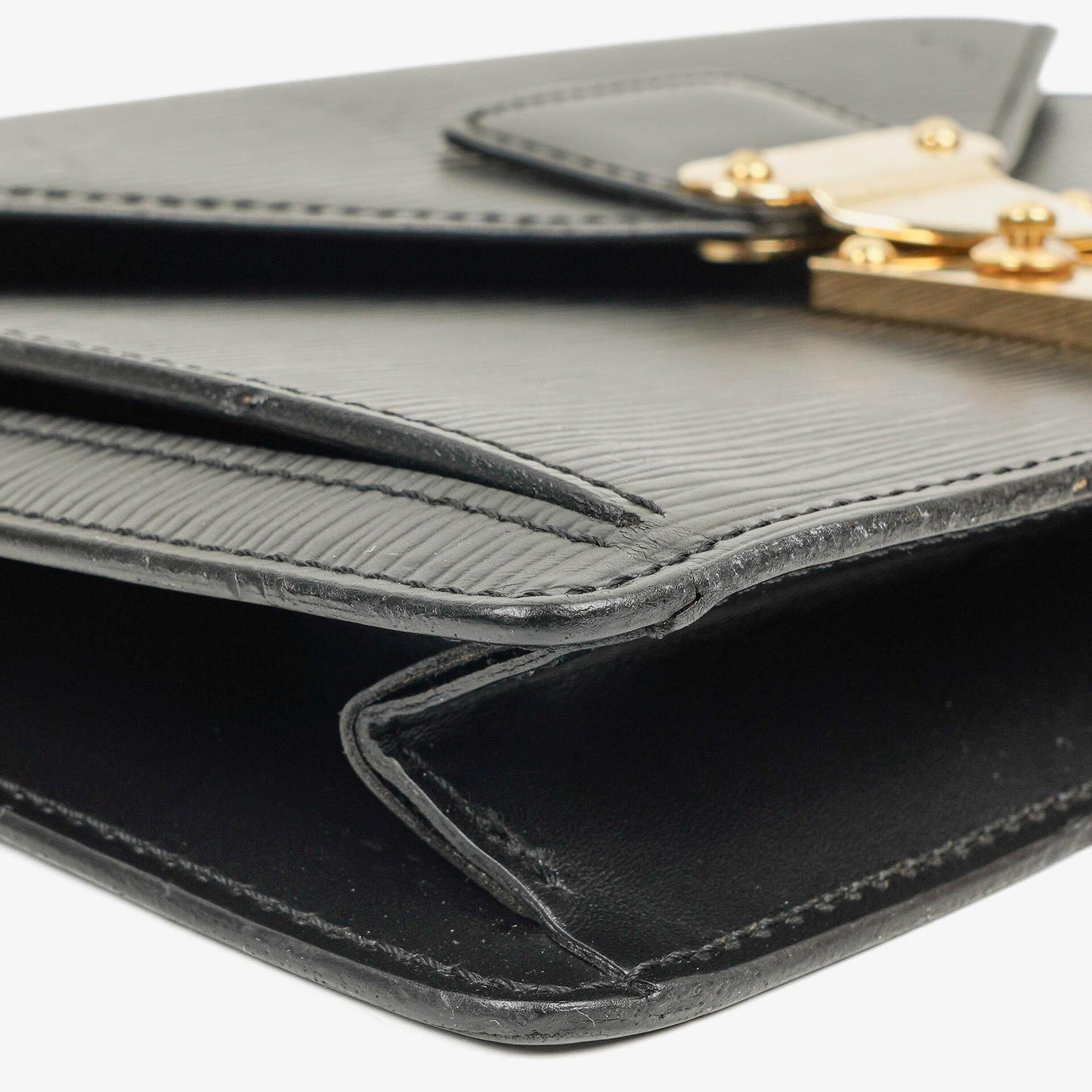 Louis Vuitton Pochette Sellier Dragonne Black Epi Clutch