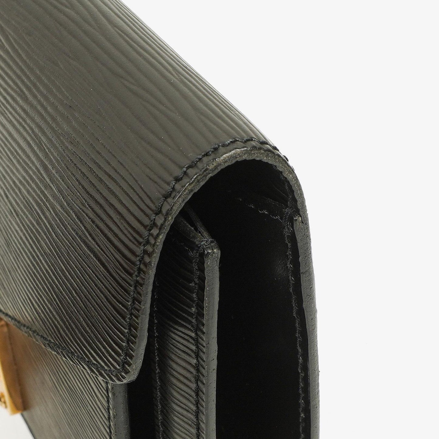Louis Vuitton Pochette Sellier Dragonne Black Epi Clutch
