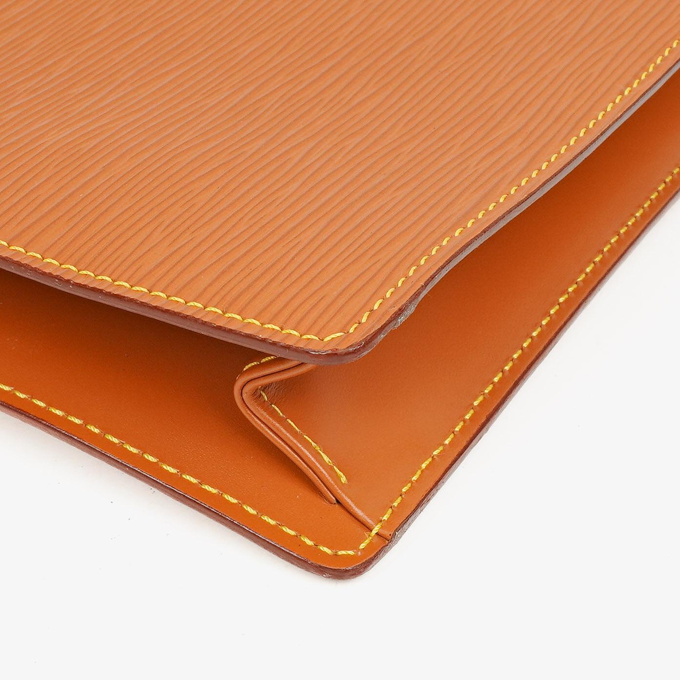 Louis Vuitton Pochette Sellier Dragonne Cognac Epi Clutch