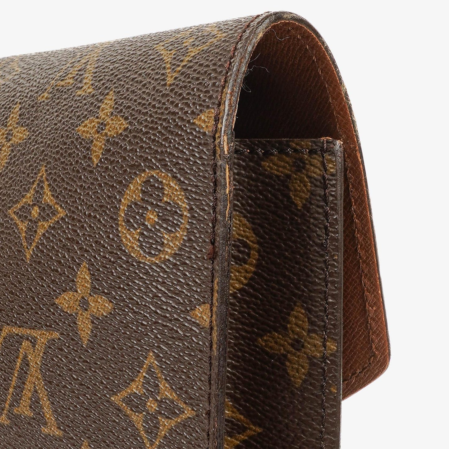 Louis Vuitton Porte-Documents Senateur Monogram Canvas Clutch Bag