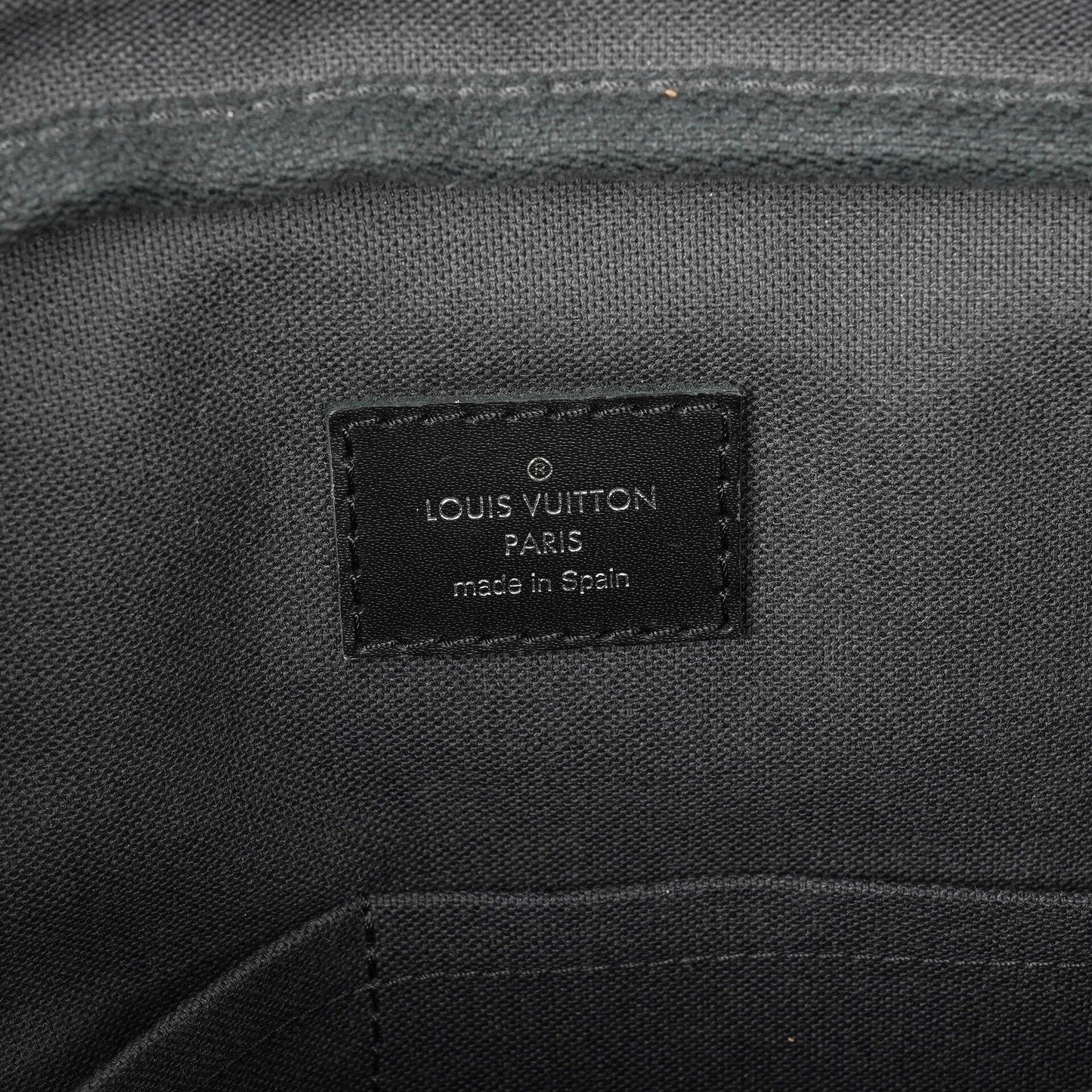 Louis Vuitton Porte-Documents Voyage Damier Graphite Canvas Bag