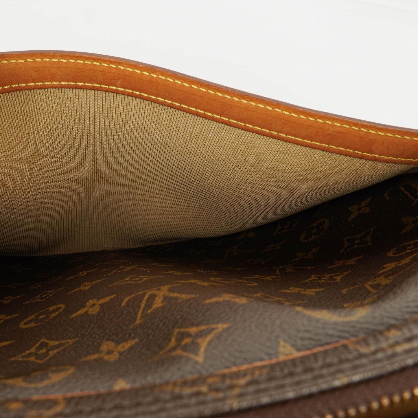 Louis Vuitton Reporter GM Monogram Coated Canvas Bag