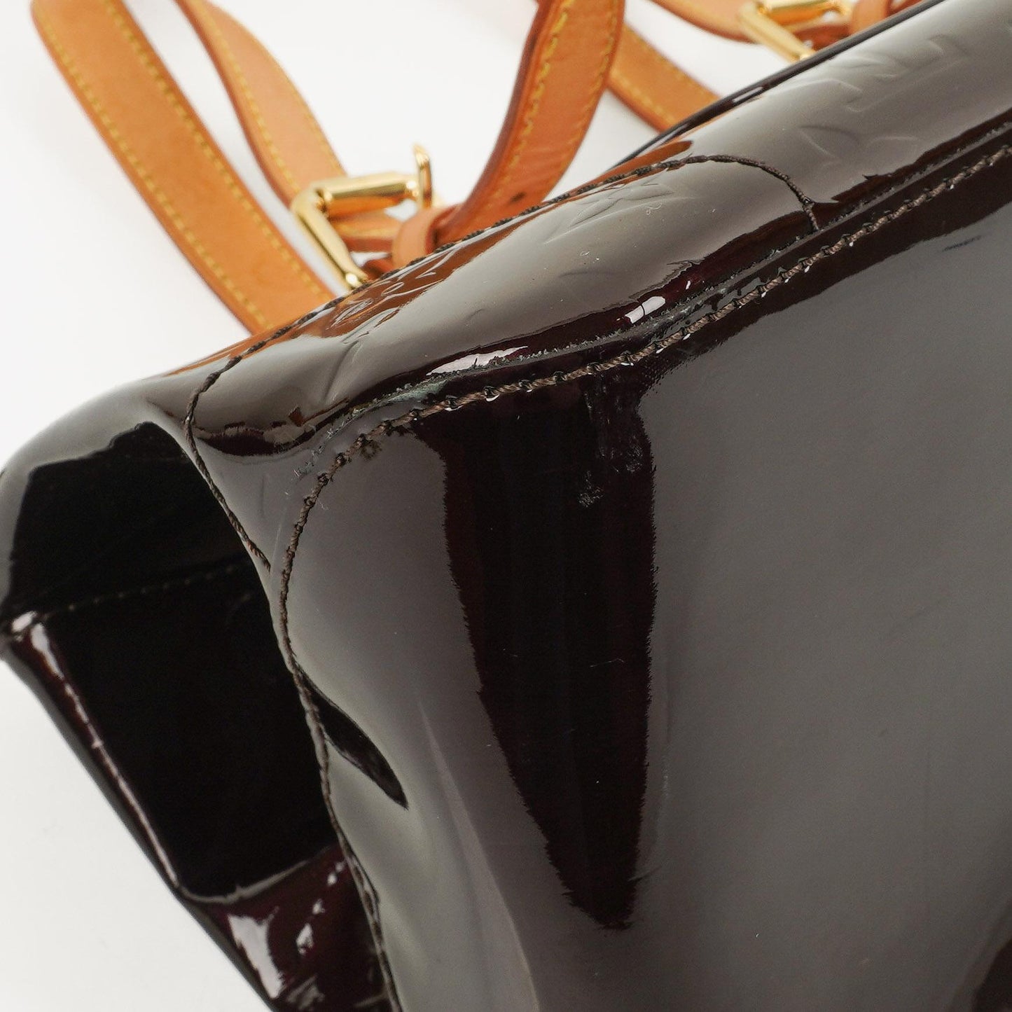 Louis Vuitton Rosewood Avenue Amarante Monogram Vernis Shoulder Bag