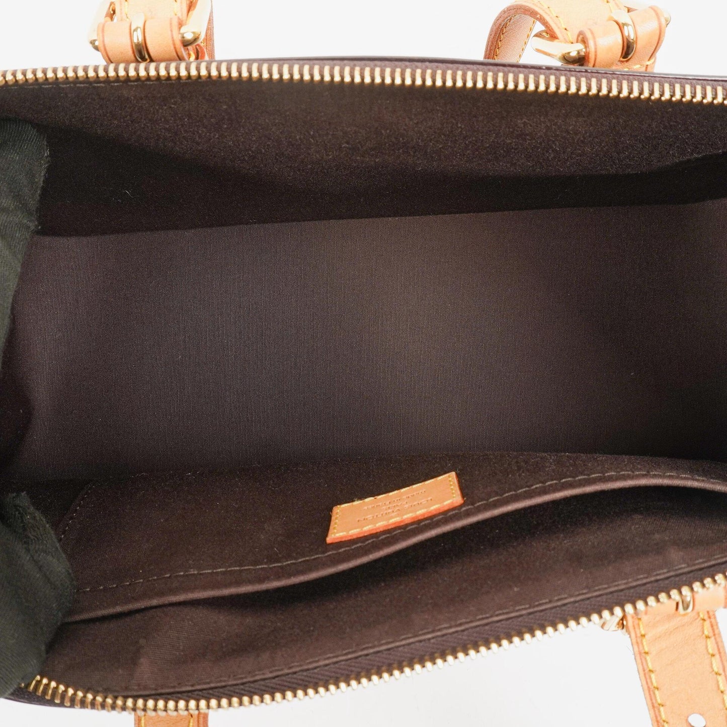 Louis Vuitton Rosewood Avenue Amarante Monogram Vernis Shoulder Bag