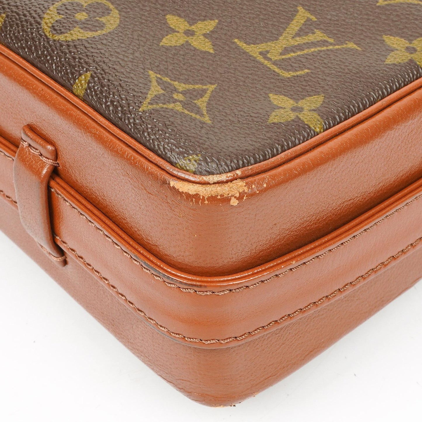 Louis Vuitton Sac Bandouliere 30 Crossbody Bag, 1983