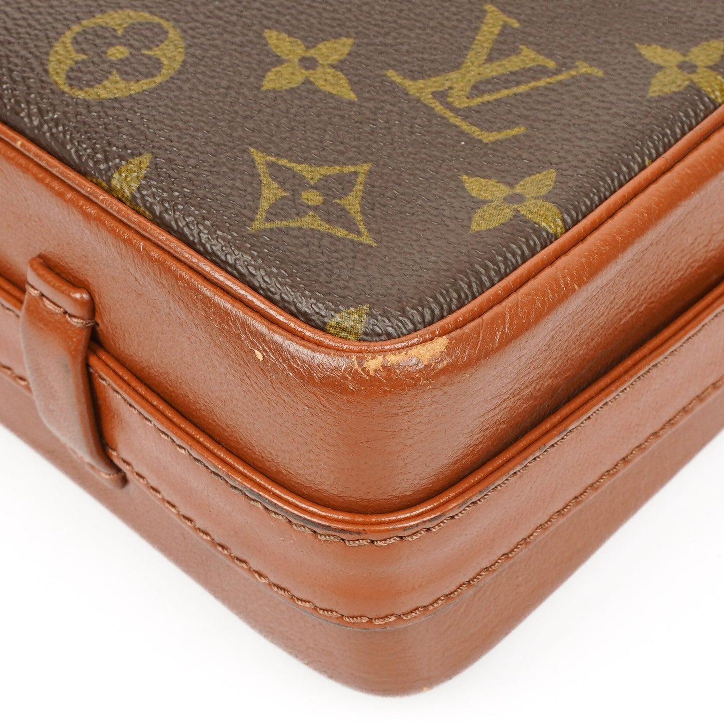 Louis Vuitton Sac Bandouliere 30 Crossbody Bag, 1983