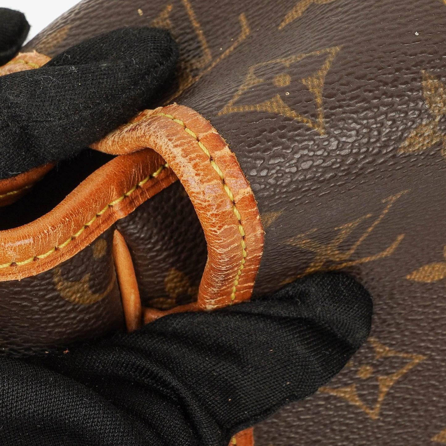 Louis Vuitton Sac Gibeciere GM Monogram Canvas Shoulder Bag