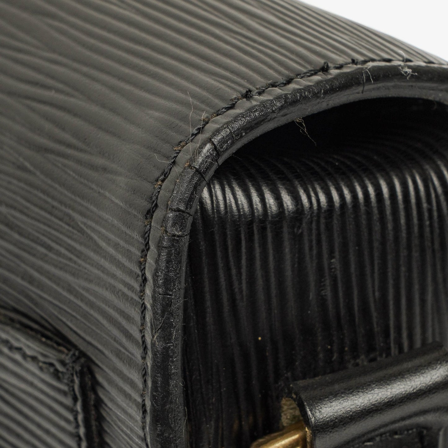 Louis Vuitton Saint Cloud Black EPI Leather Crossbody Bag