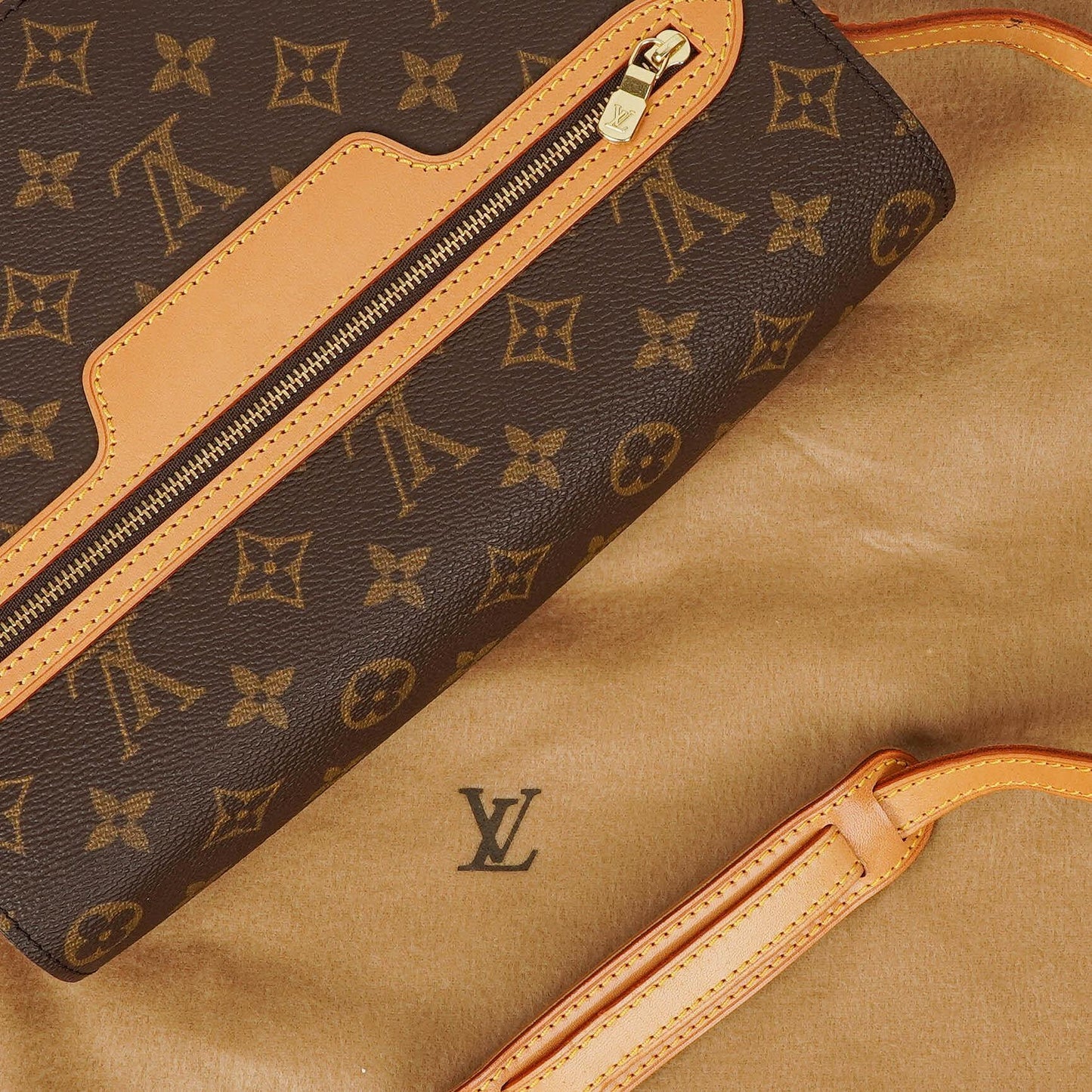 Louis Vuitton Saint Germain GM Monogram Canvas Crossbody Bag