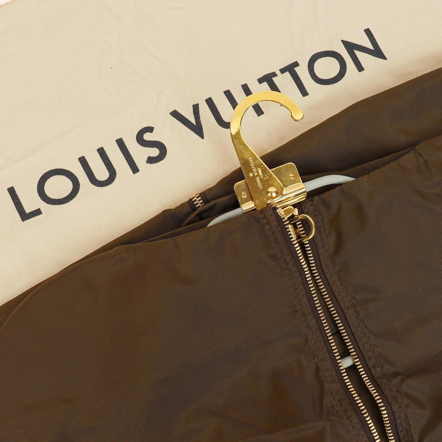Louis Vuitton Sirius 50 Monogram Canvas Travel Bag