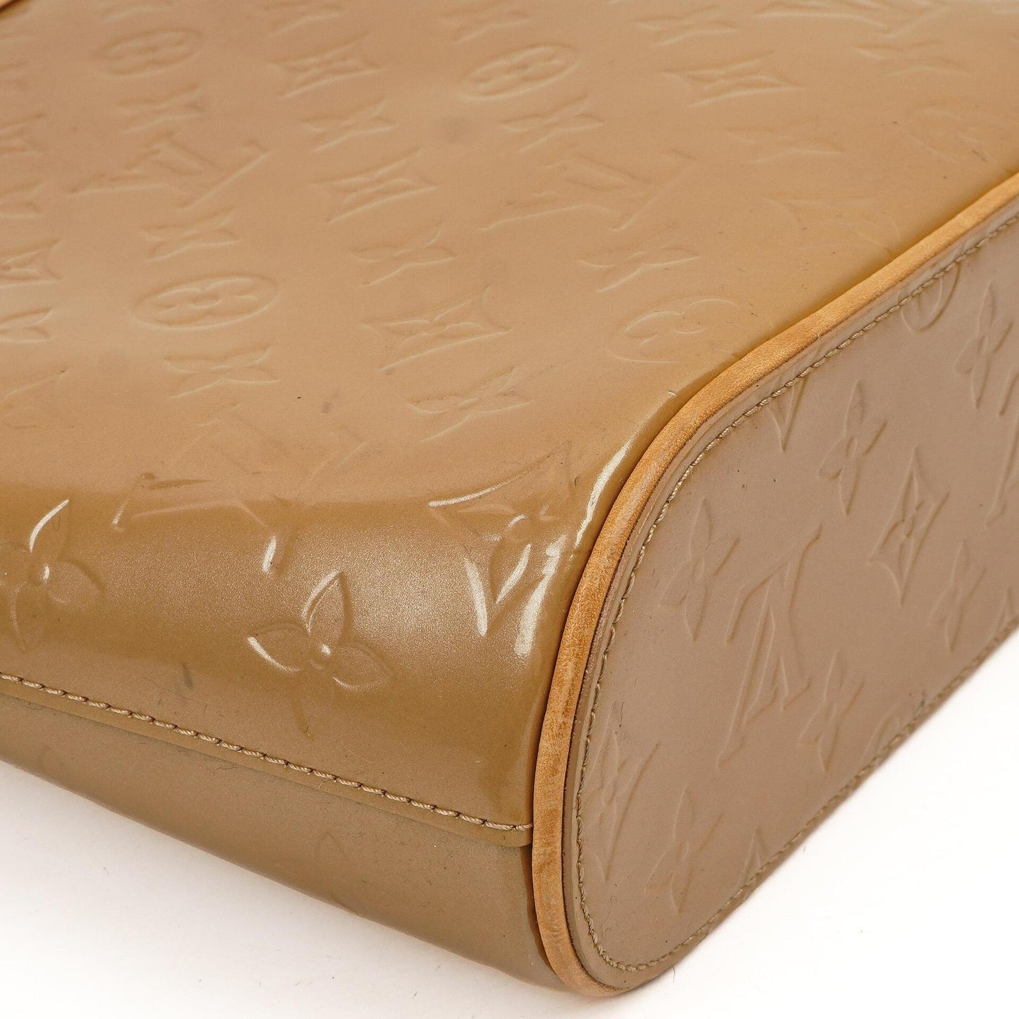 Louis Vuitton Stillwood Vertical Beige Monogram Vernis Handbag