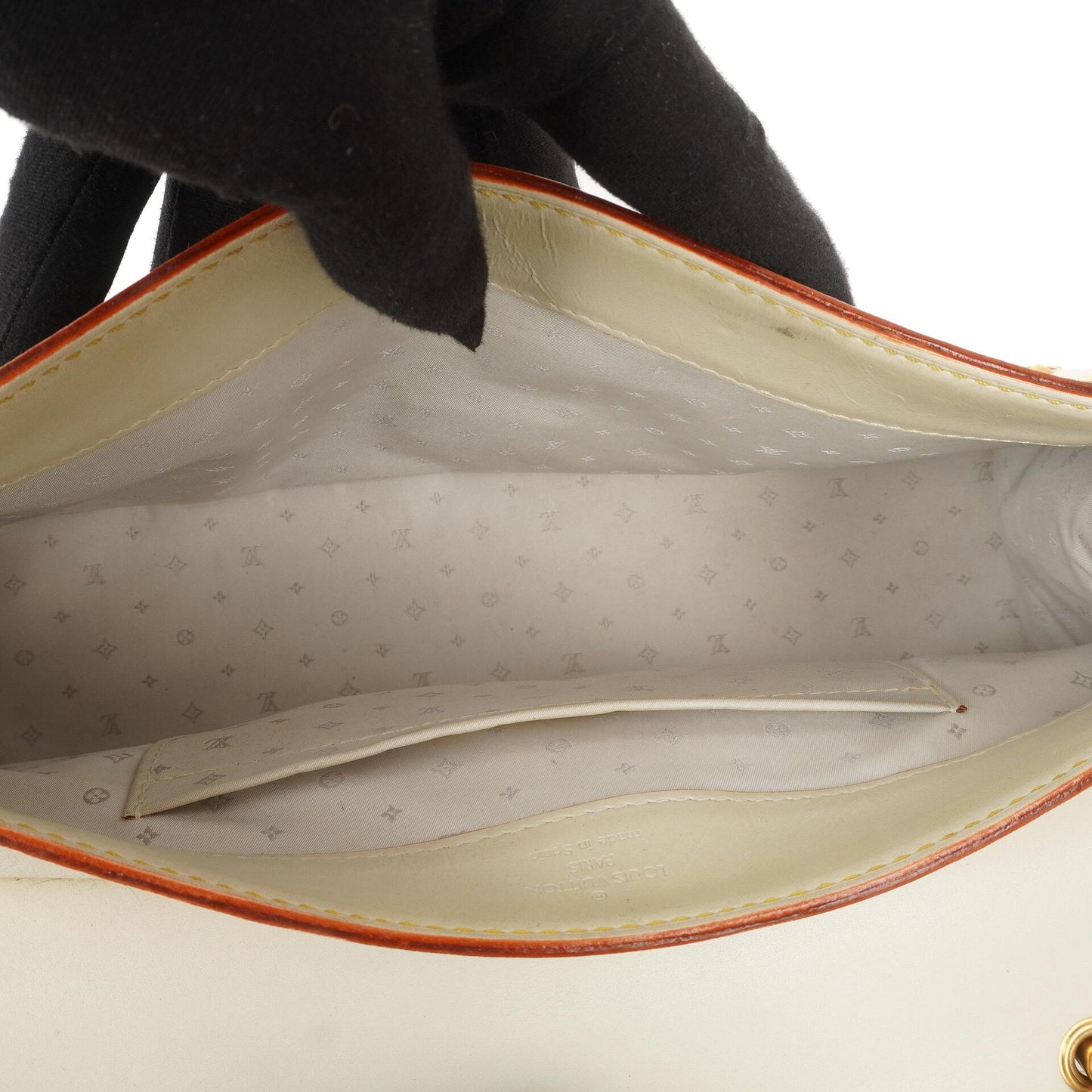 Louis Vuitton Suhali Le Talentueux Blanc Shoulder Bag