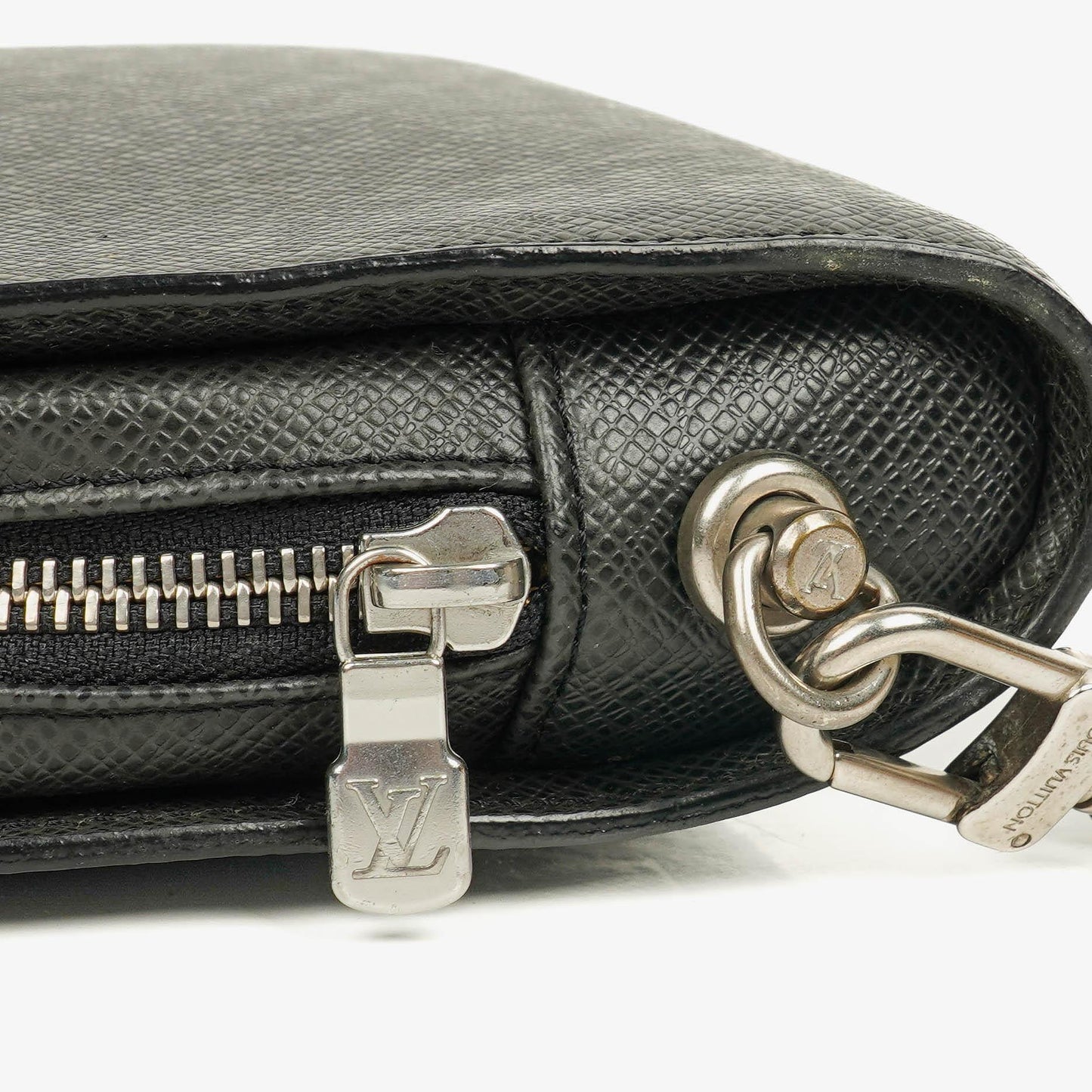 Louis Vuitton Taiga Orsay Clutch Bag
