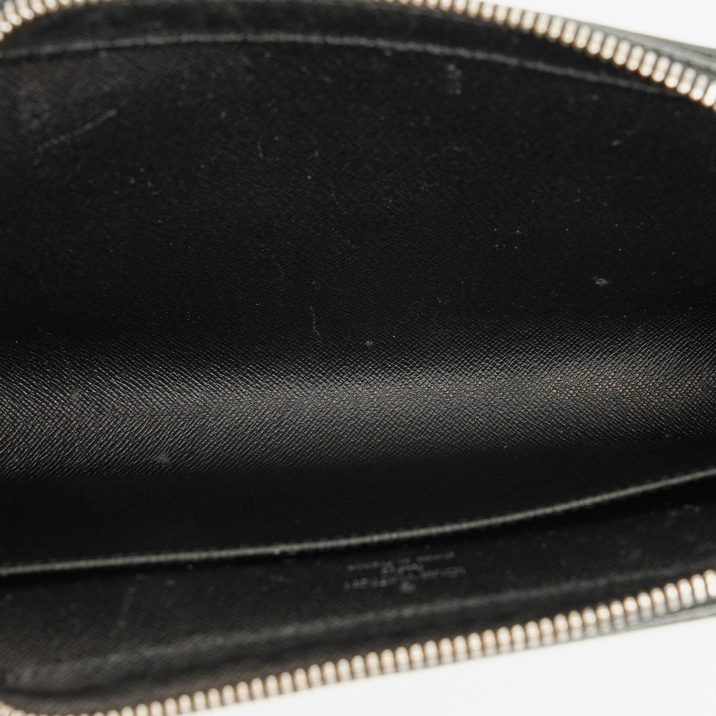 Louis Vuitton Taiga Orsay Clutch Bag