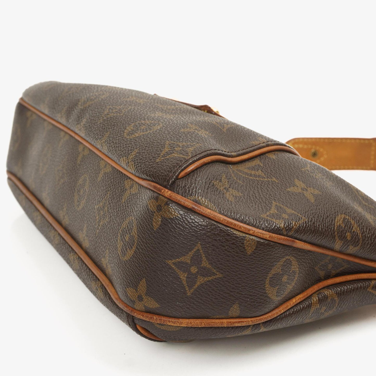 Louis Vuitton Thames PM Monogram Canvas Shoulder Bag