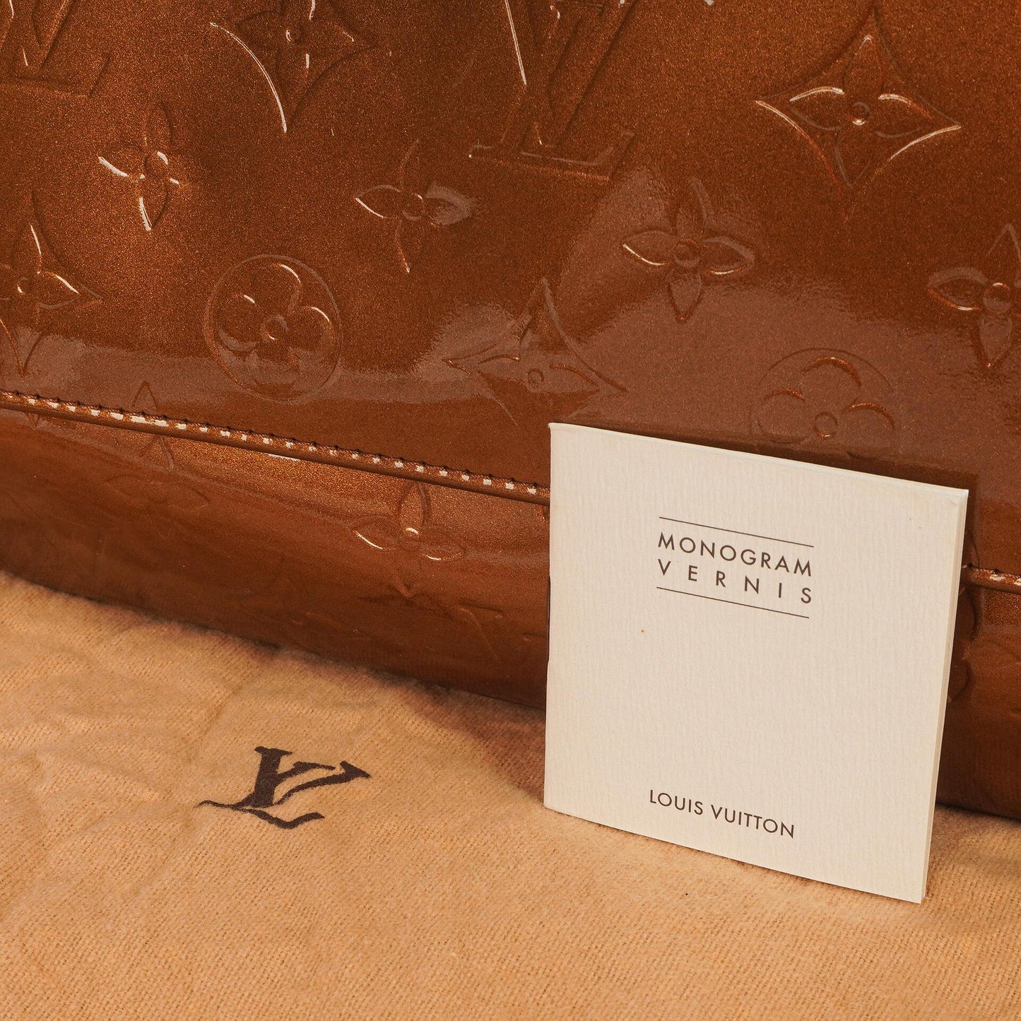 Louis Vuitton Thompson Street Bronze Monogram Vernis Leather Shoulder Bag