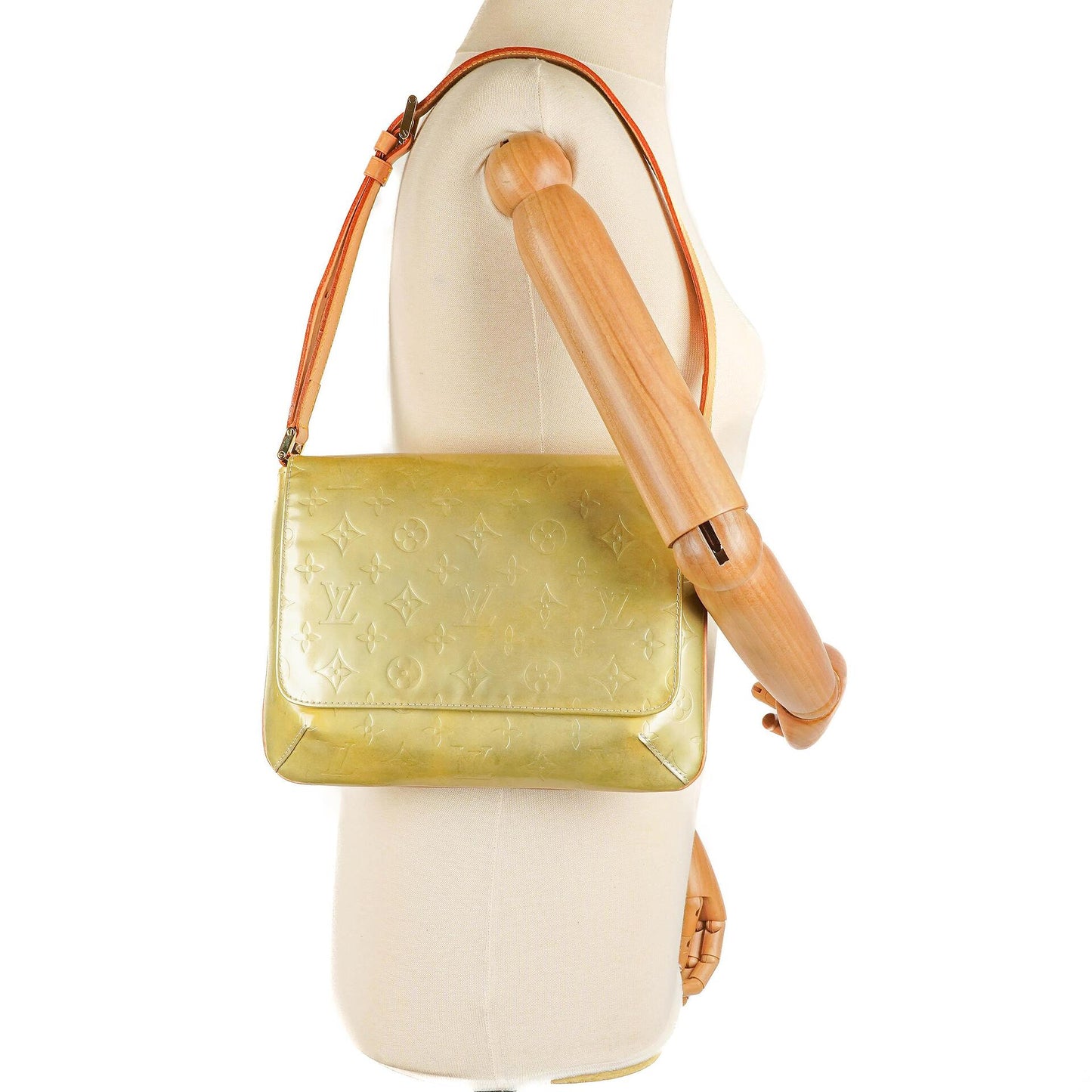Louis Vuitton Thompson Street Green Monogram Vernis Leather Shoulder Bag