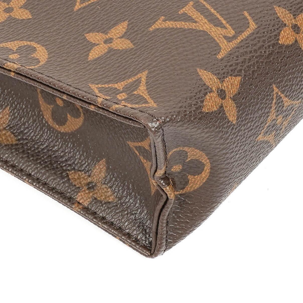 Louis Vuitton Toiletry Pouch 26 Monogram Canvas