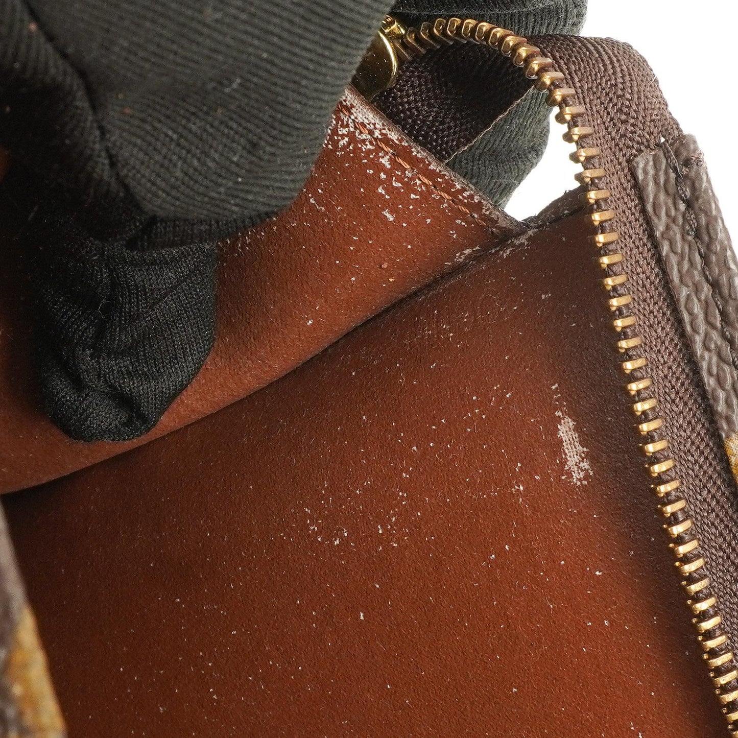 Louis Vuitton Toiletry Pouch Monogram Canvas