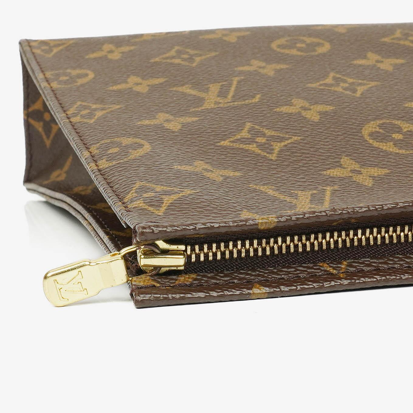 Louis Vuitton Toiletry Pouch Monogram Canvas